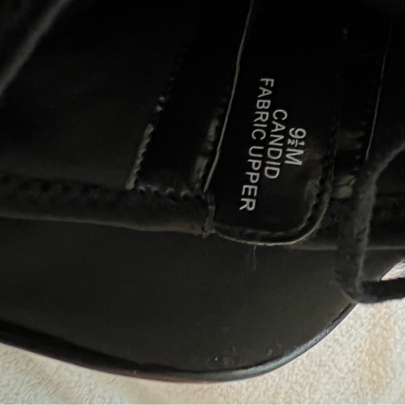 Worn Only Once Joey-O SHORT Fabric and Fur Pom Pom Booties. Gorgeous Boot - Picture 13 of 14